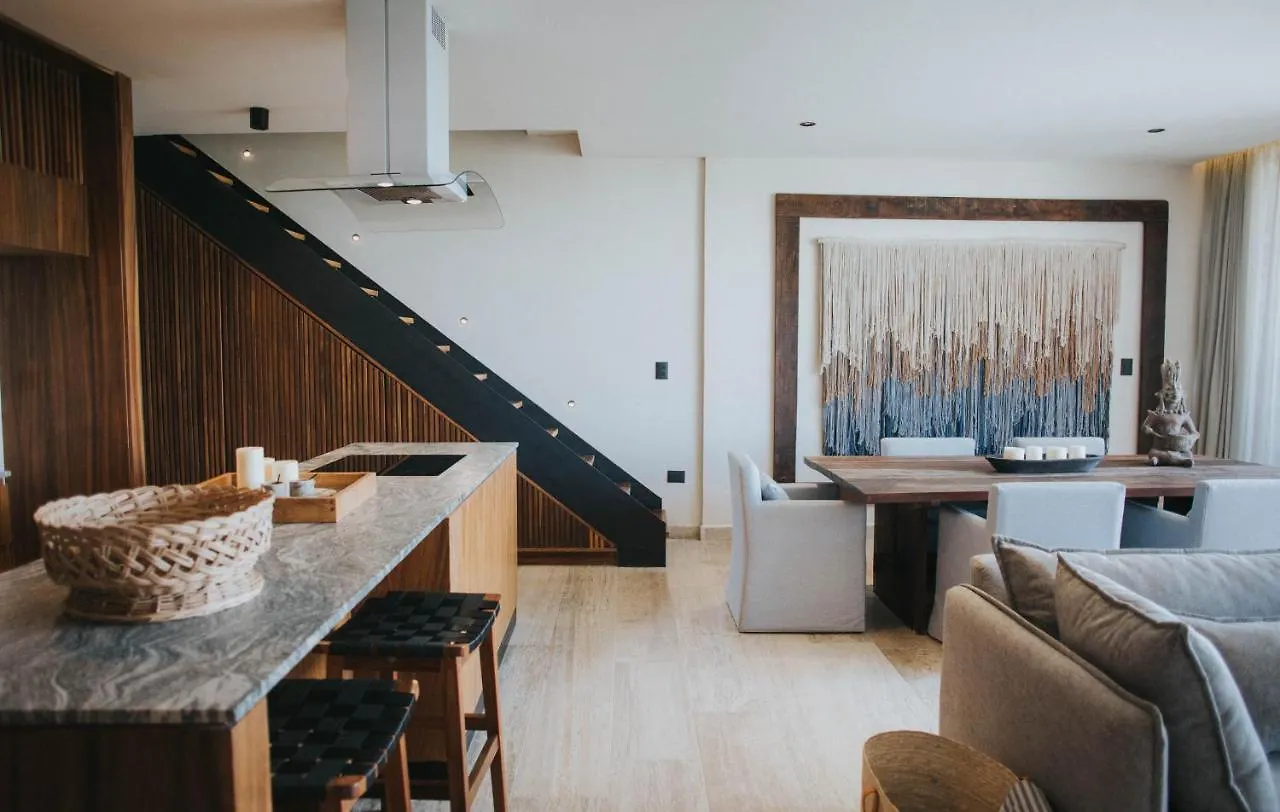 Peaceful Tulum Penthouse With Stylish Private Plunge Pool And Nature Views 0*,